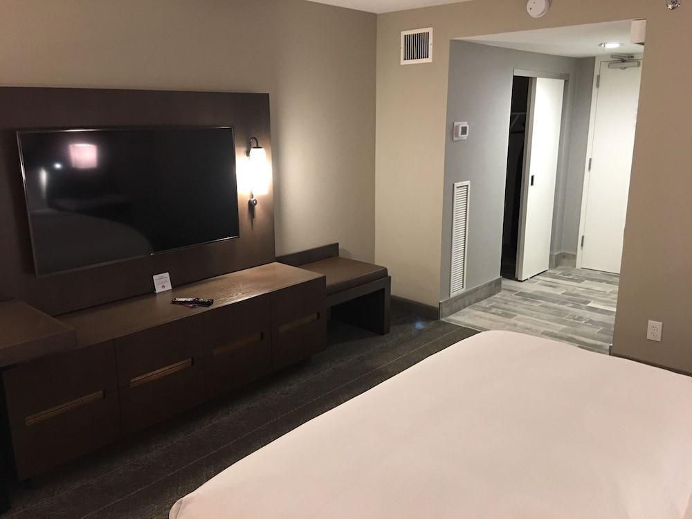 Hilton Peachtree City Atlanta Hotel & Conference Center Ngoại thất bức ảnh